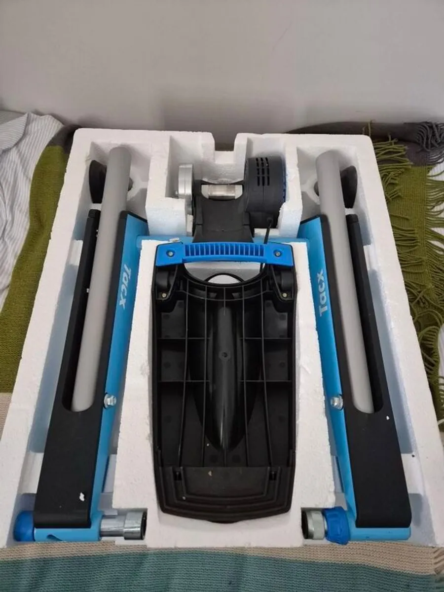 Tacx Turbo Trainer - Image 1