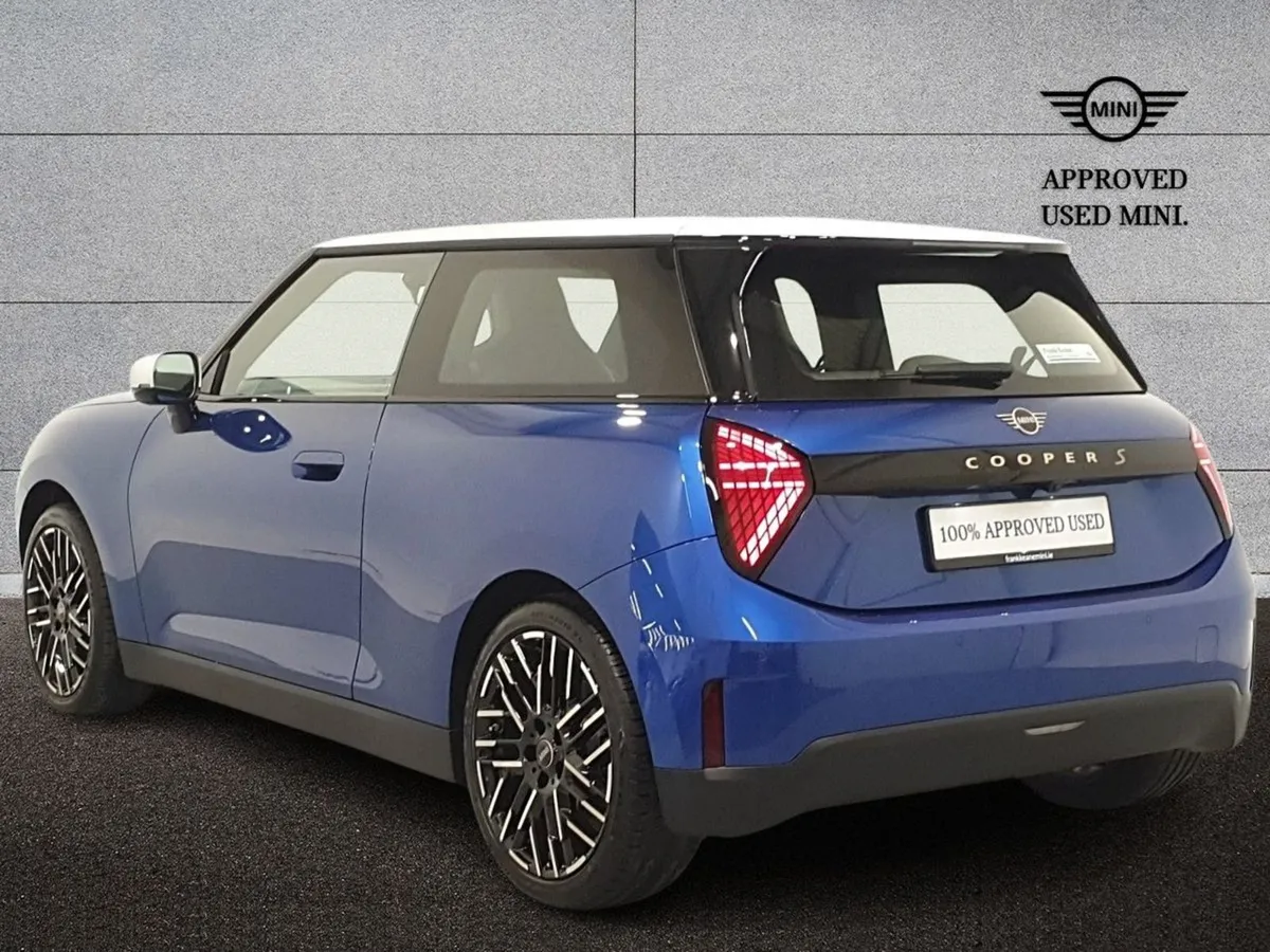 MINI HATCH Cooper SE - Image 3