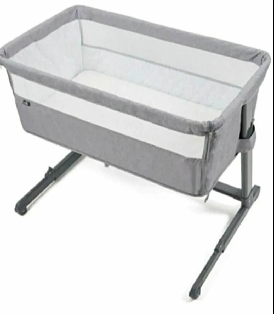 Babylo Cozi Sleeper With Mattress - Image 2