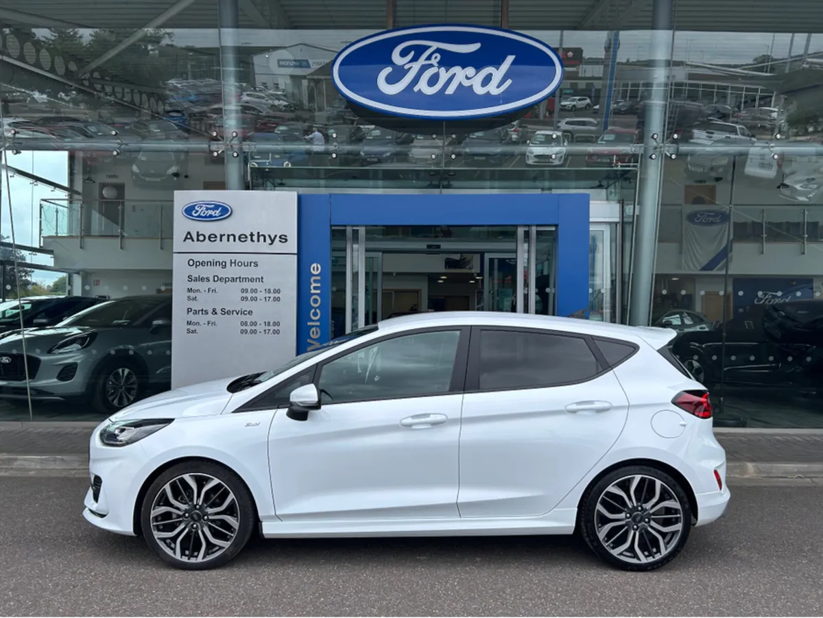 Ford Fiesta ST-LINE X 5DR 1.0T125 MH MHEV M6 4 - Image 1