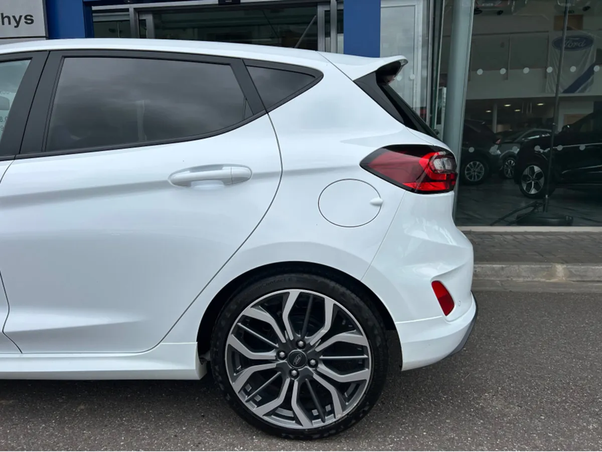 Ford Fiesta ST-LINE X 5DR 1.0T125 MH MHEV M6 4 - Image 4