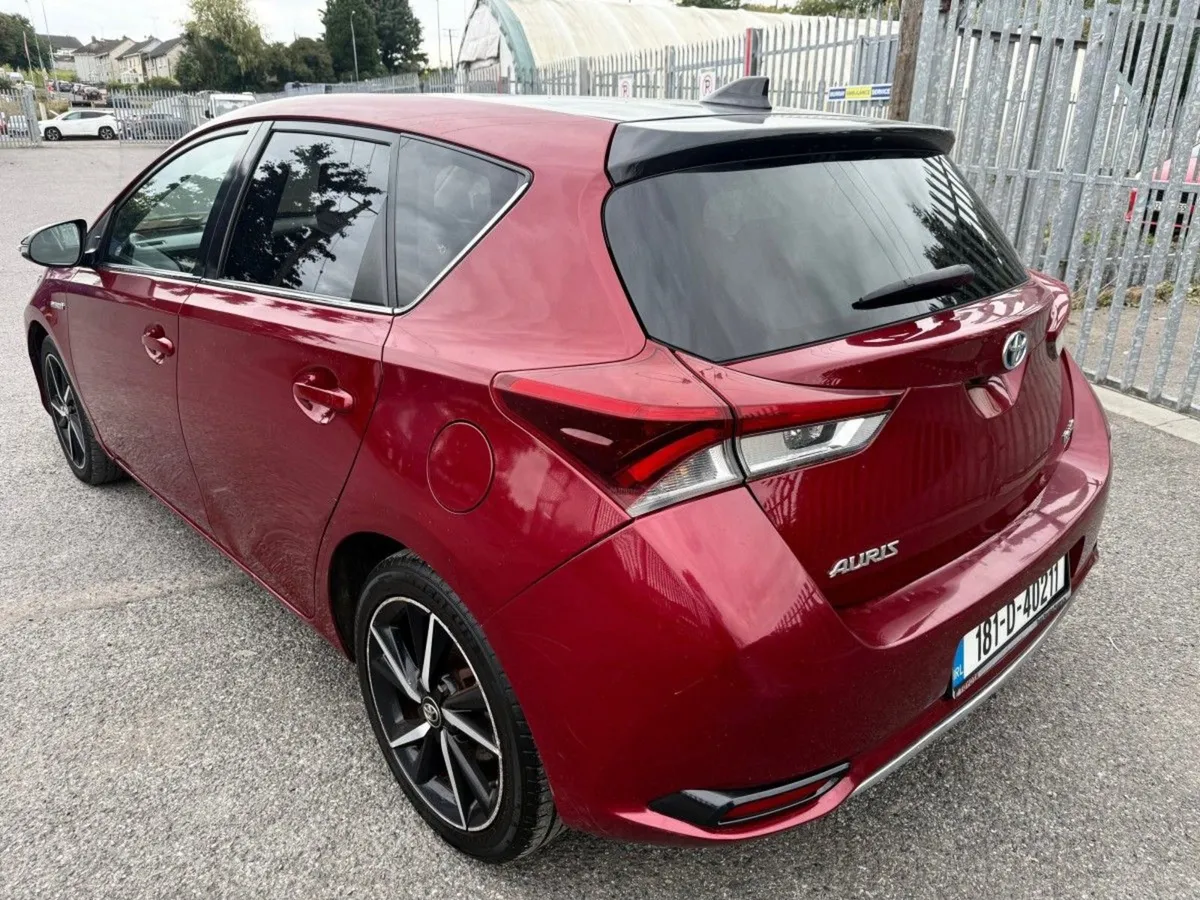 Toyota Auris HEV Luna Sport  just IN - Image 3