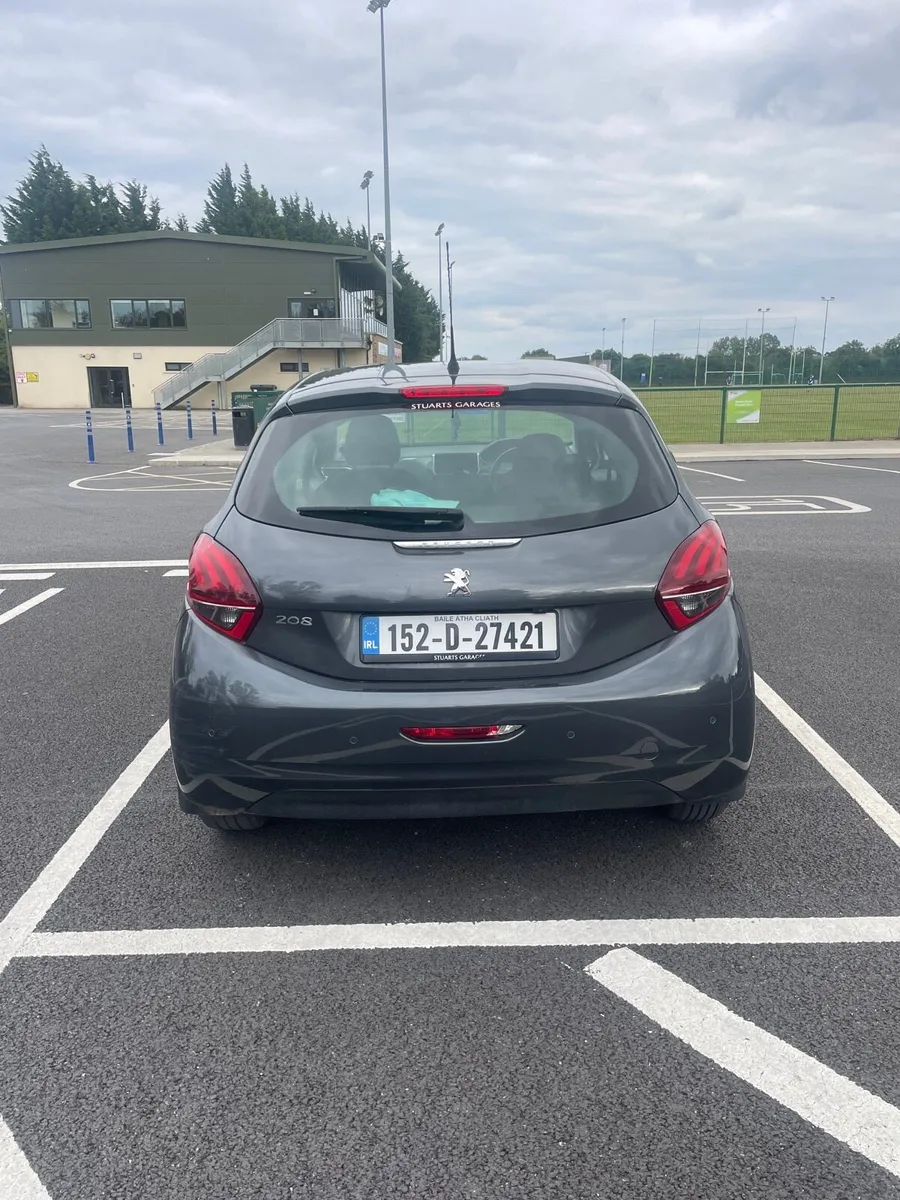 Peugeot 208, 1 litre petrol - Image 3