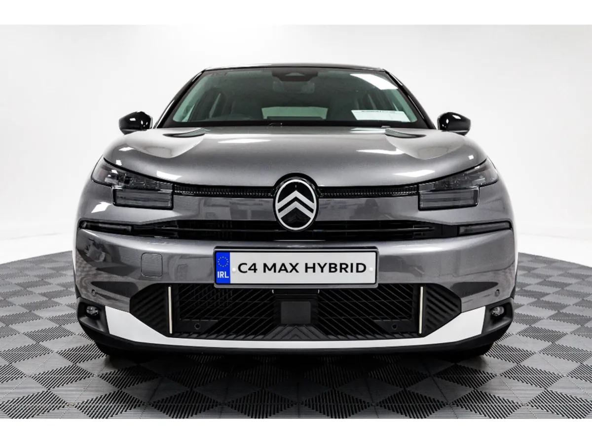 Citroen C4 MAX Hybrid Auto 145HP - Image 3