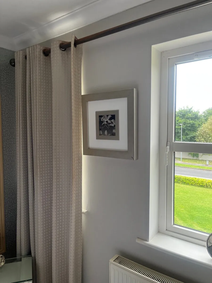 Mirrors And Pictures - Image 1