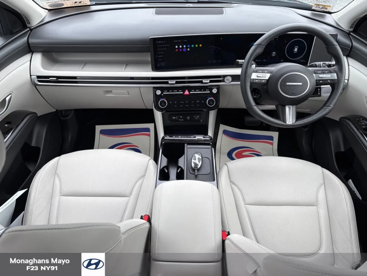 Hyundai Tucson HEV EXECUTIVE PLUS 5DR - Image 2