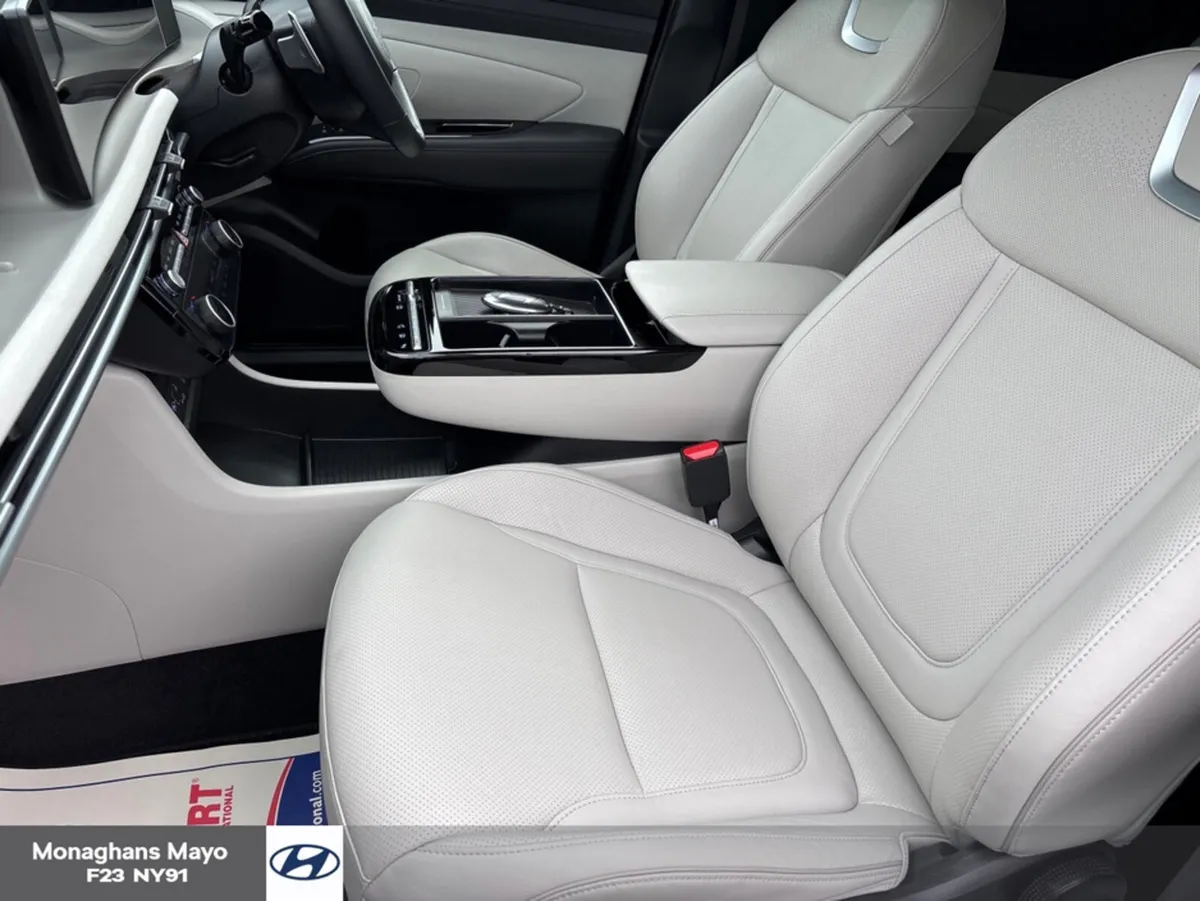Hyundai Tucson HEV EXECUTIVE PLUS 5DR - Image 4