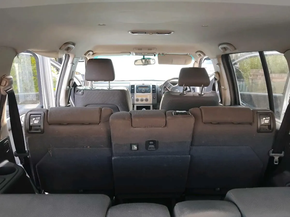 Nissan pathfinder 7 seater - Image 4