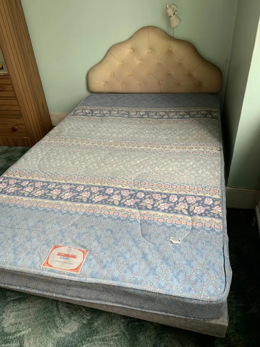 Bedroom - Image 2