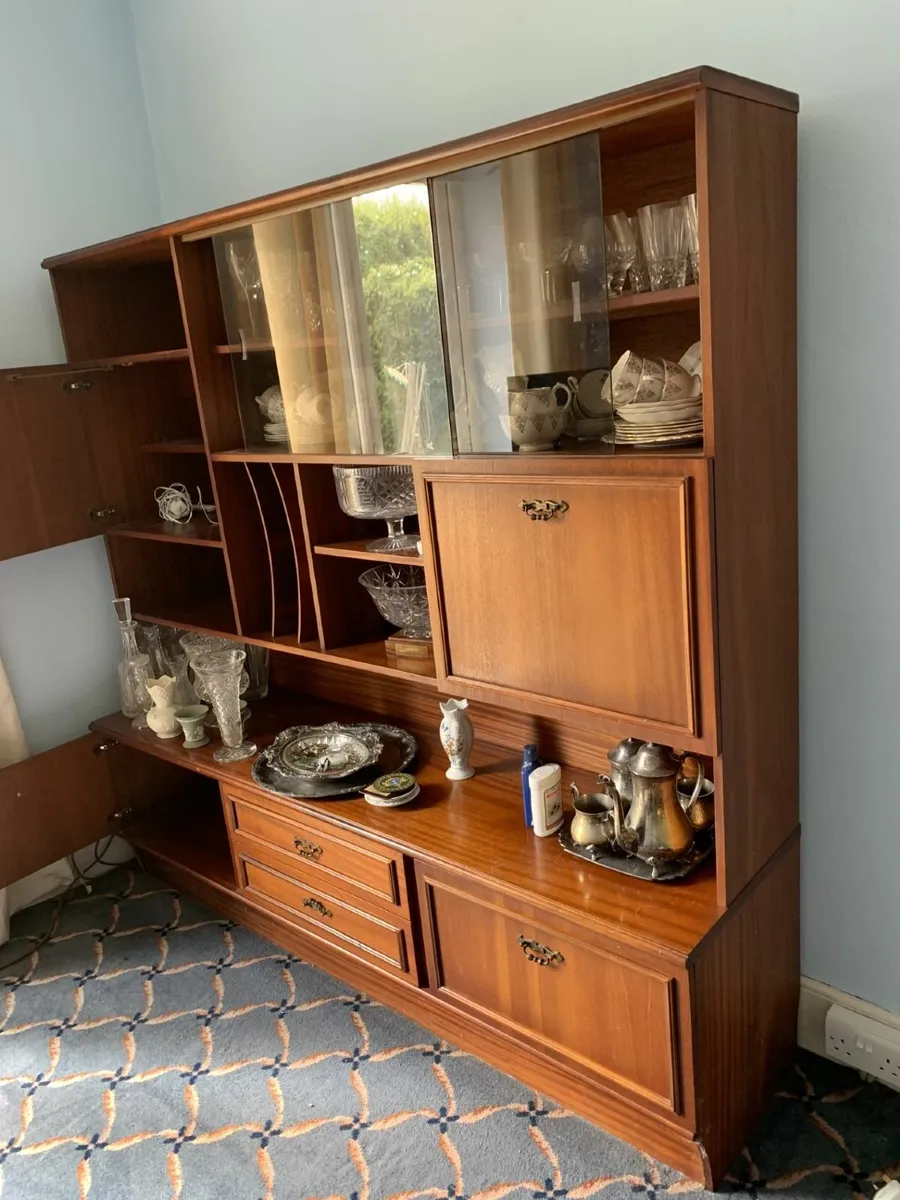 Living room - Image 1