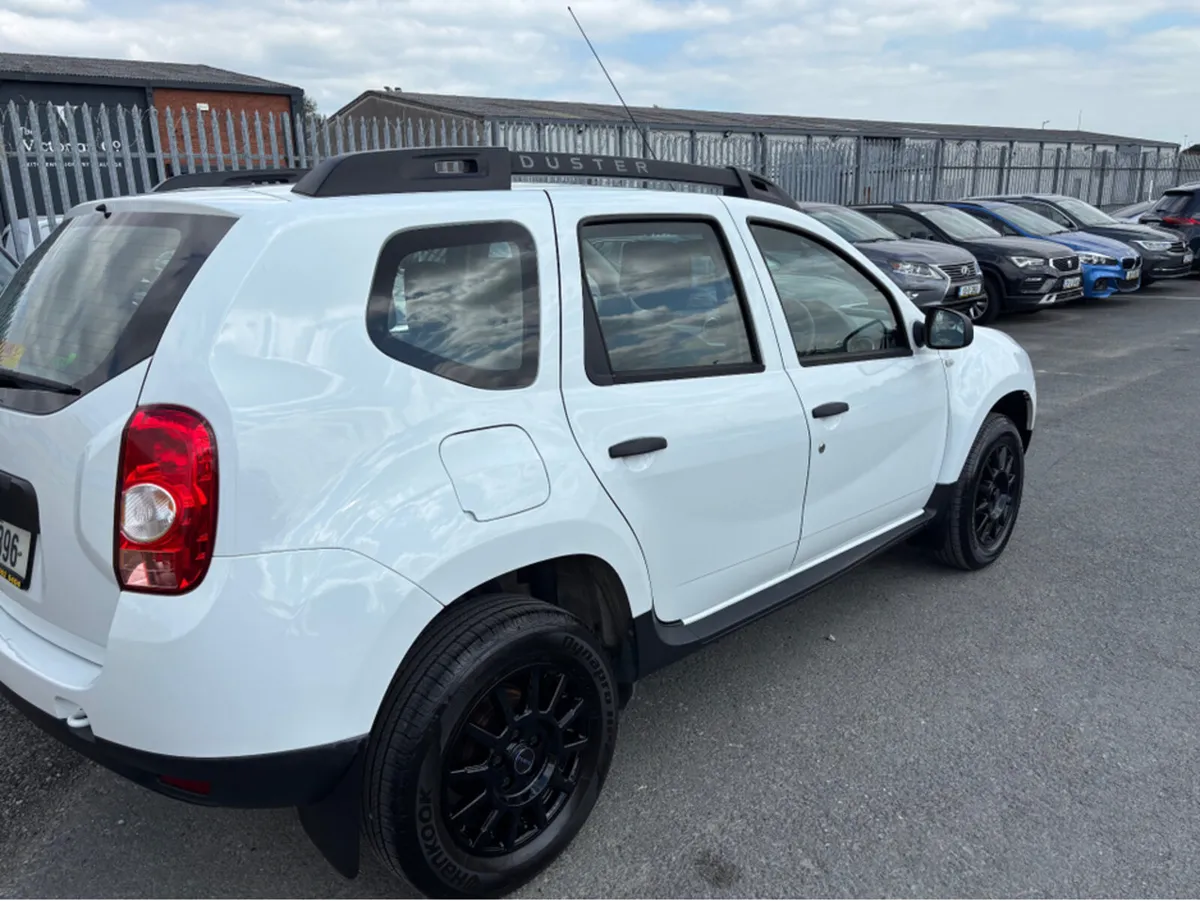 Dacia Duster ALTERNATIVE 1.5 DCI 110 4DR - Image 3