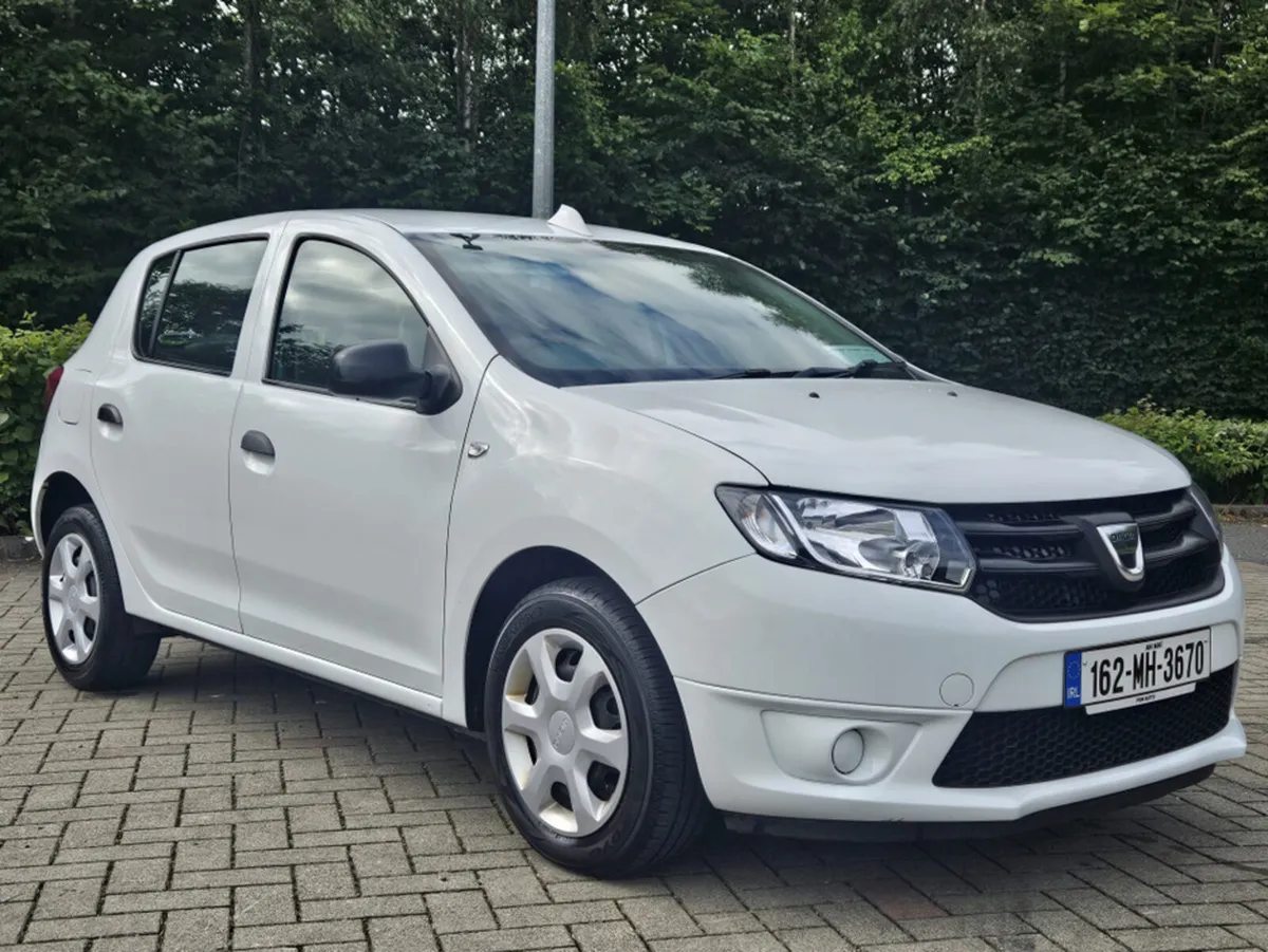 Dacia Sandero 1.1 PETROL AMBIANCE MODEL*LOW MILEAG - Image 1