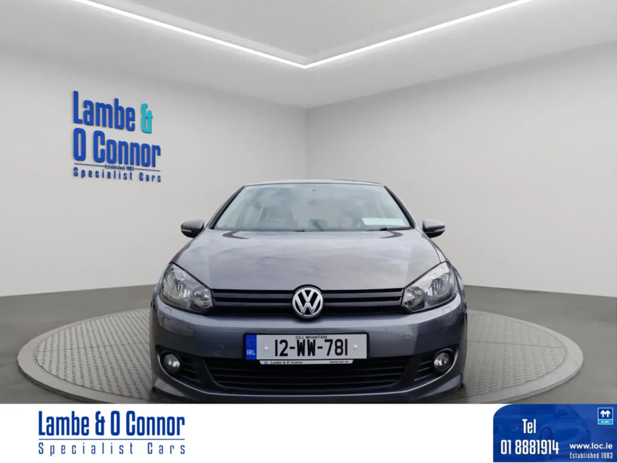 Volkswagen Golf EDITION-R **** 1.6 TDI MANAUL **** - Image 2