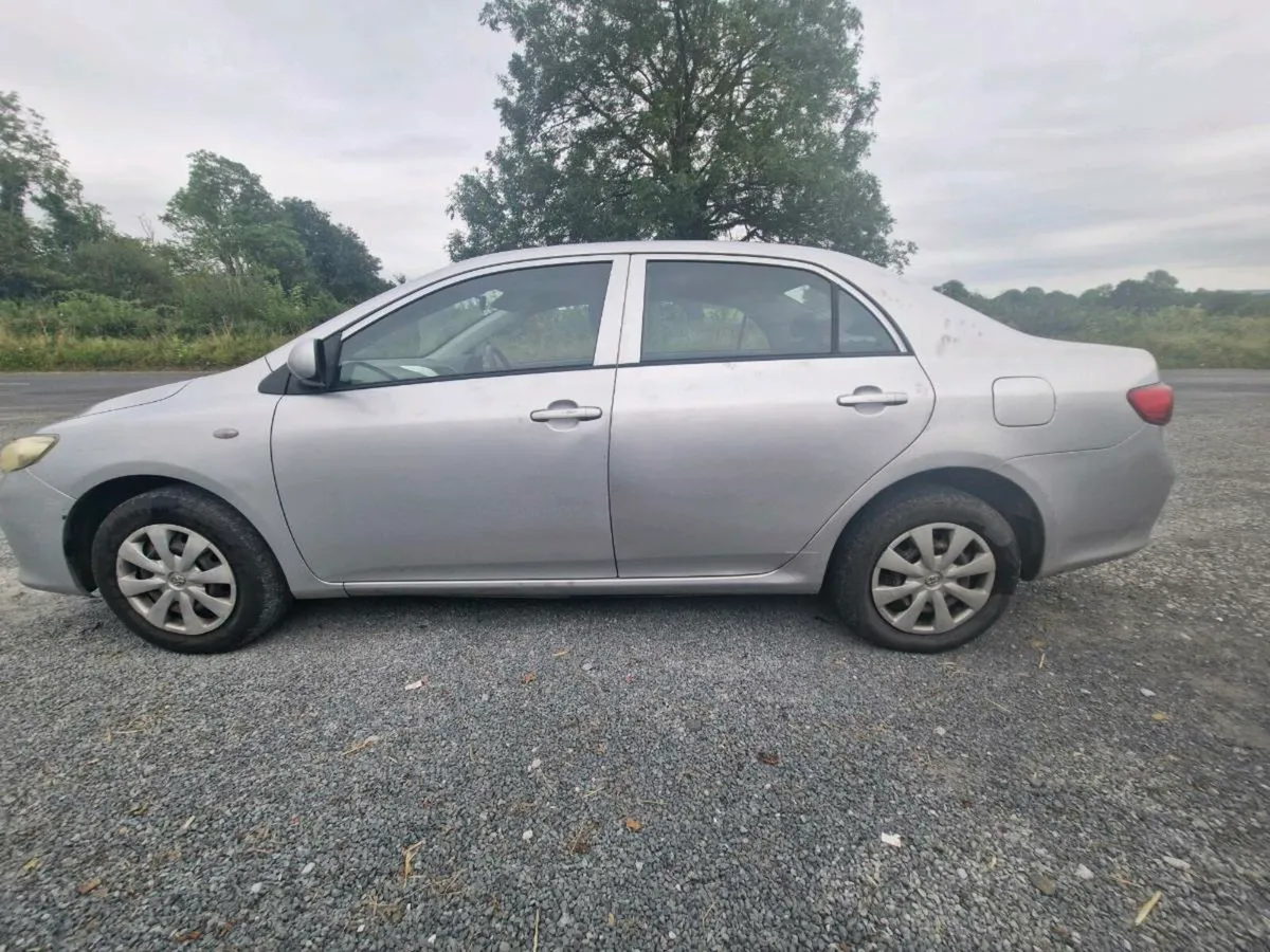 2008 Toyota Corrola - Image 4