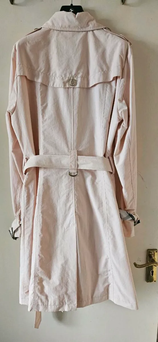 Trenchcoat - Image 2