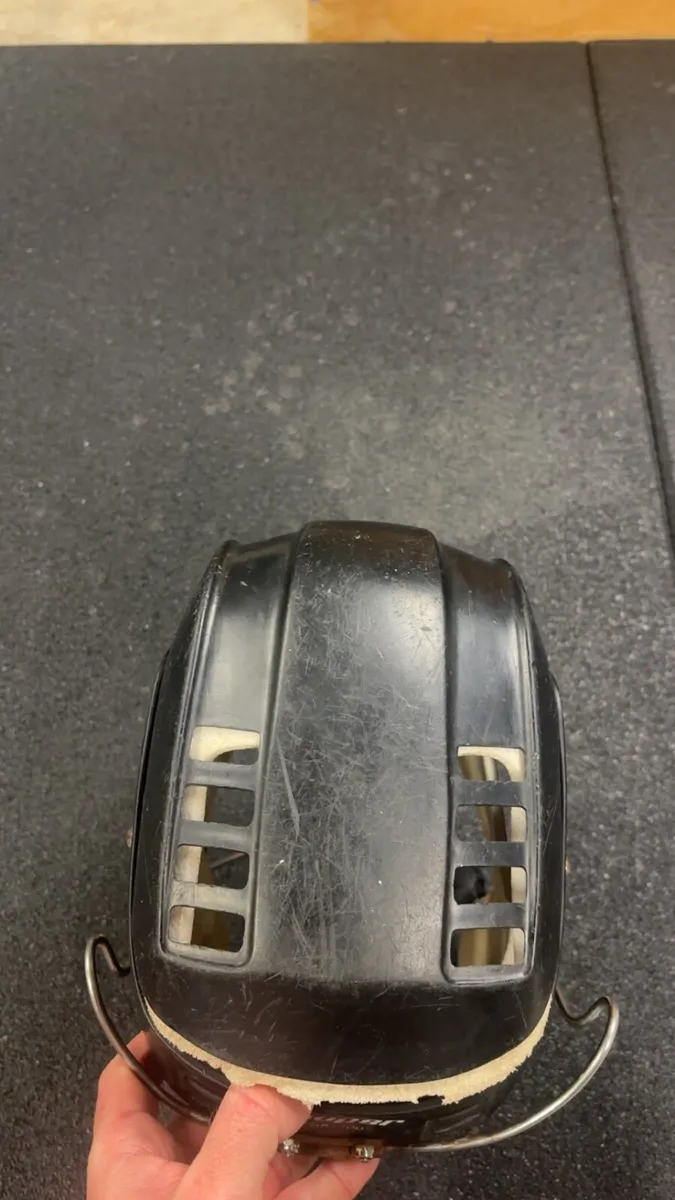 Cooper Sk100 and Oldstyle Wide Hinge Face guard - Image 3