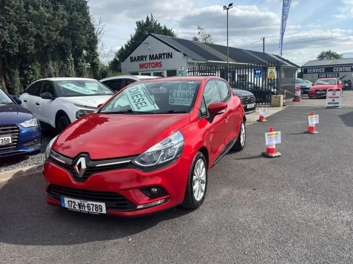 Renault Clio Dynamique NAV DCI - Image 2