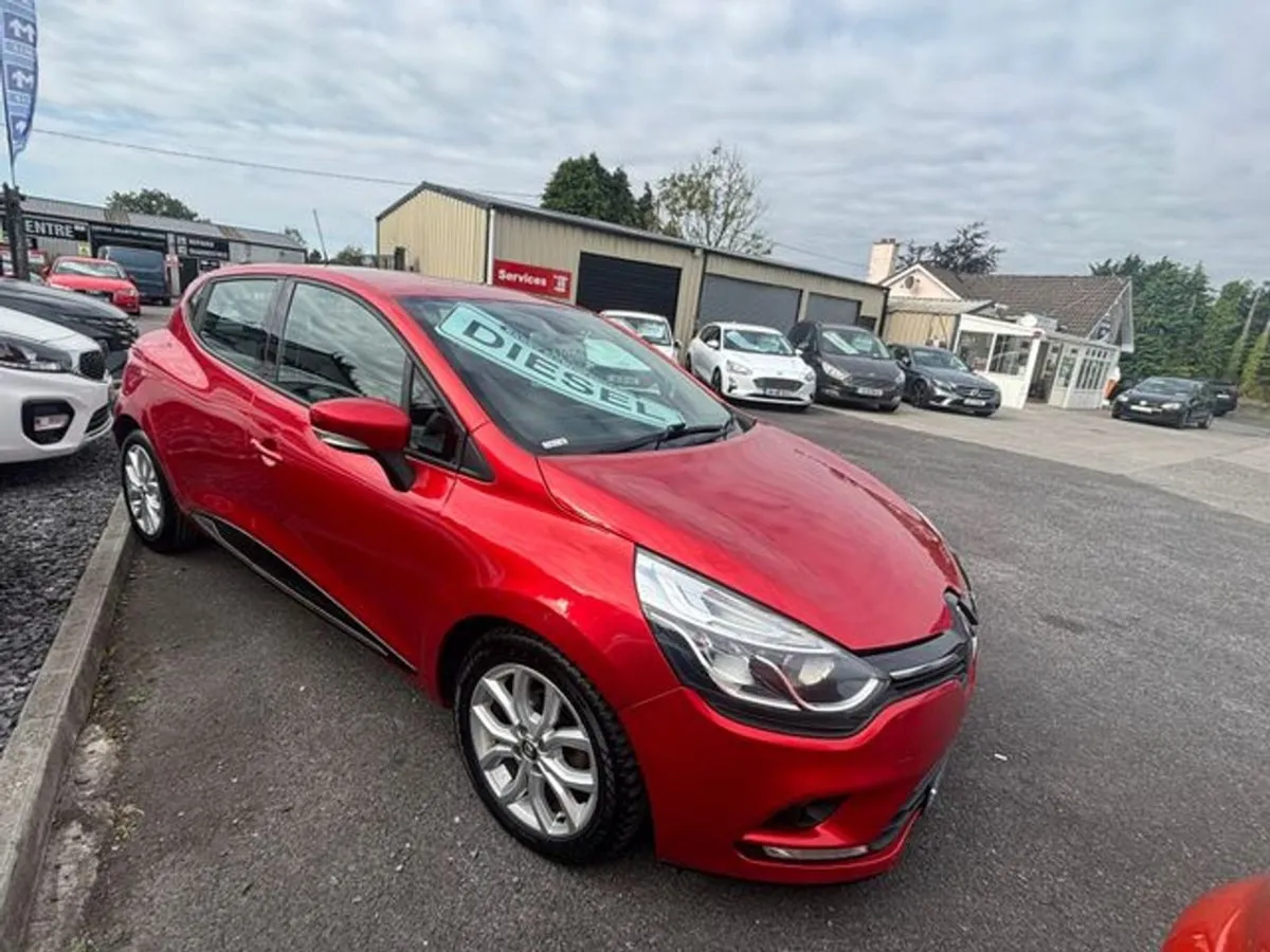 Renault Clio Dynamique NAV DCI - Image 3