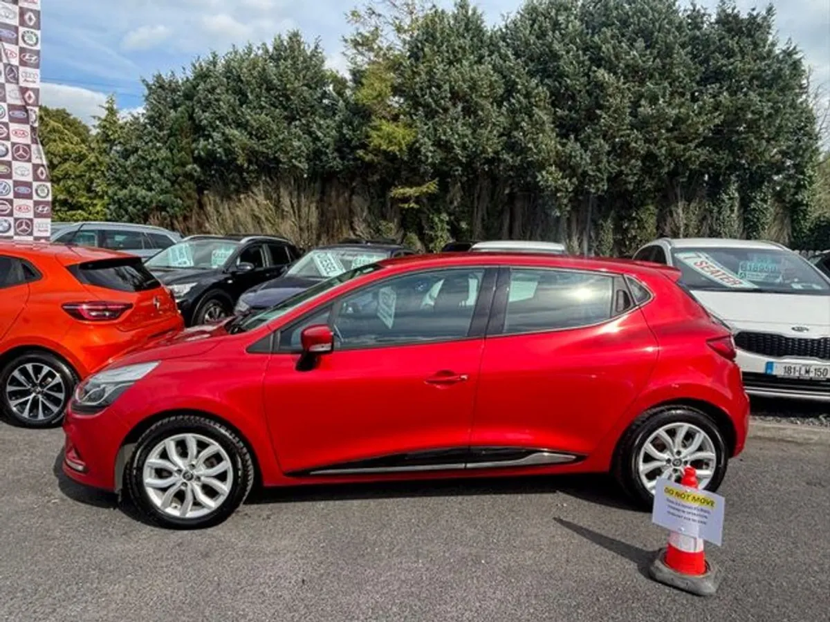 Renault Clio Dynamique NAV DCI - Image 4