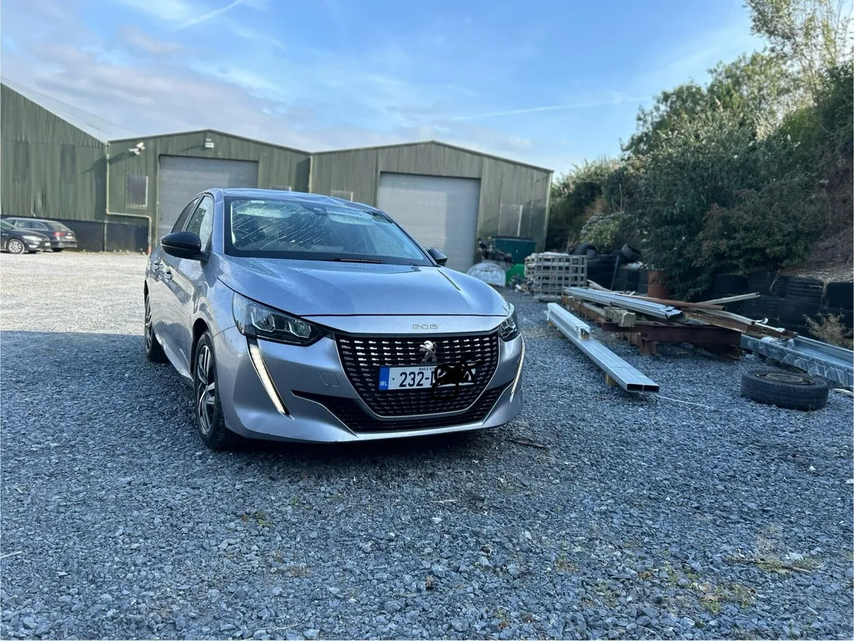 2023 Peugeot 208 - Image 1