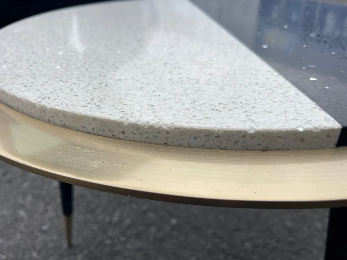 Marble table - Image 2