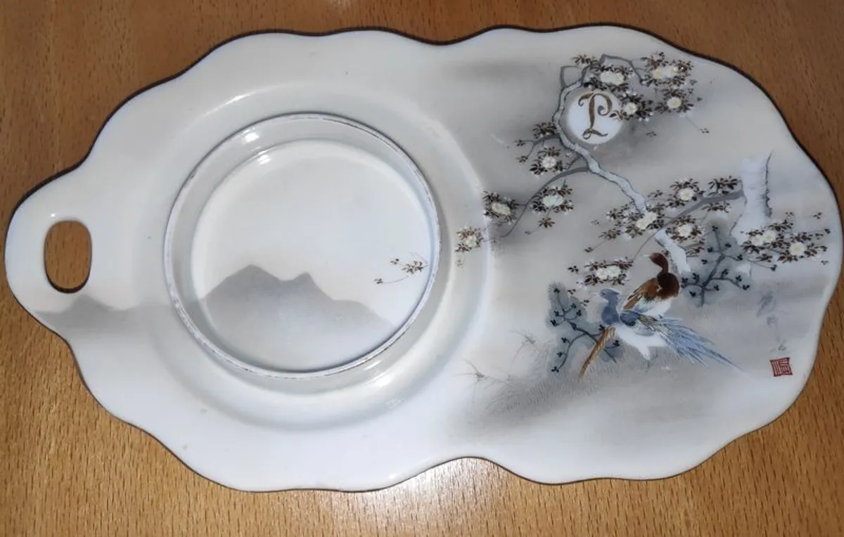 Vintage Japanese eggshell porcelain teacup with saucer - Image 3