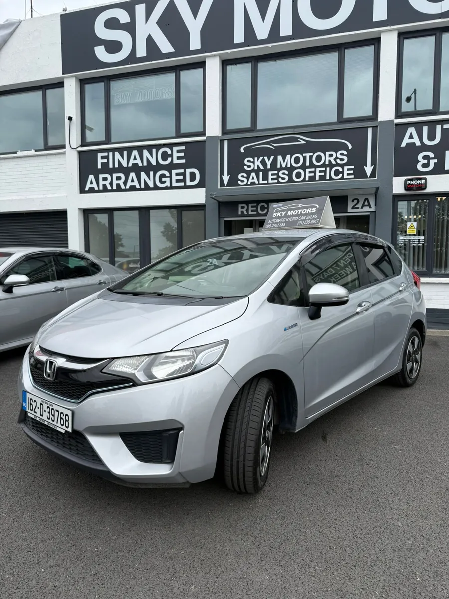 2016 Honda Fit/Jazz 1.5 Hybrid auto Only 37K Miles - Image 3