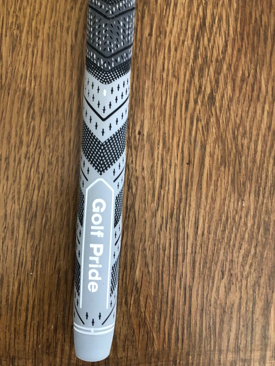(10) MIDSIZE Golf Pride MCC Grips - Image 2