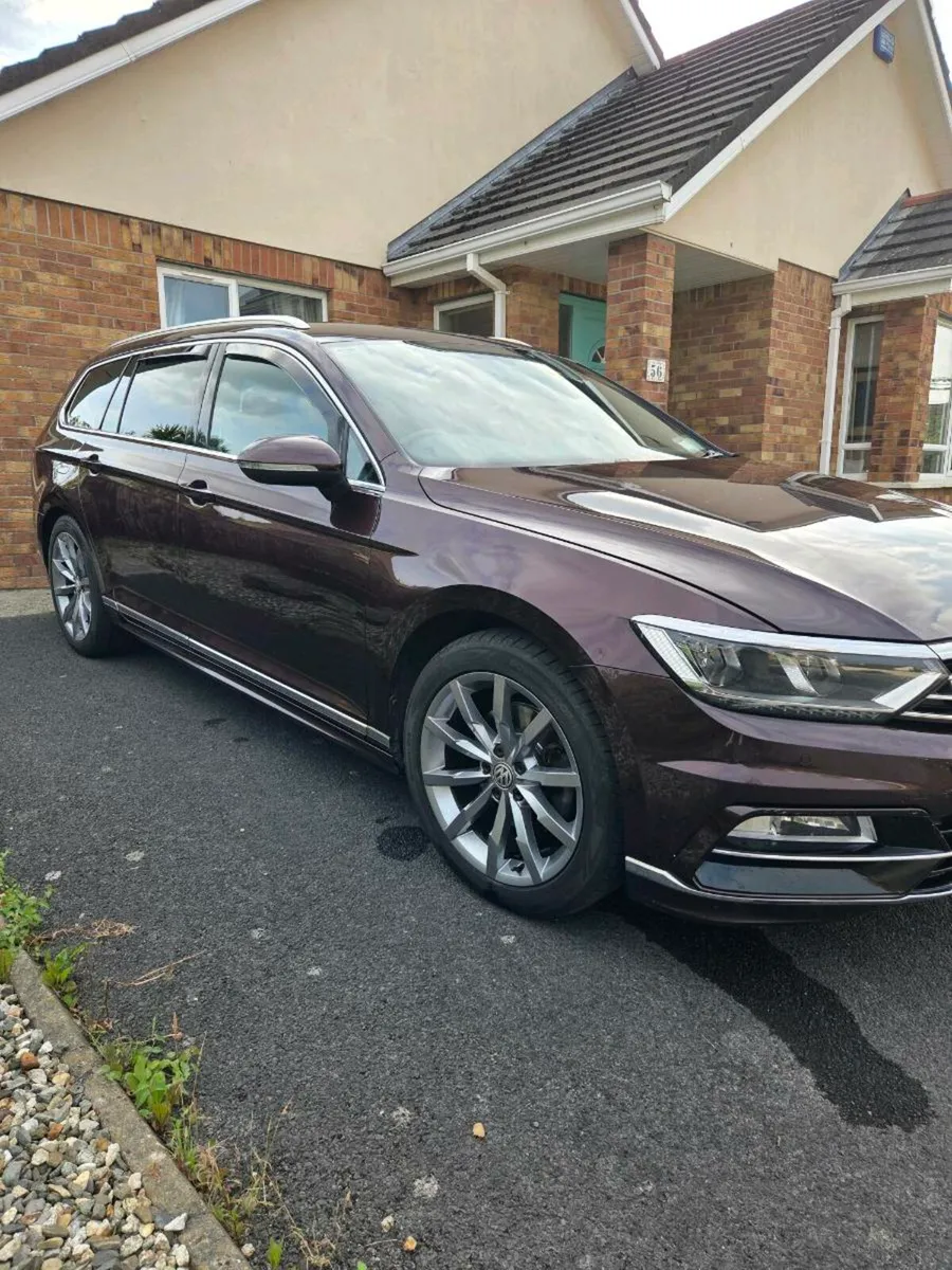2016 Volkswagen Passat R Line 195bhp - Image 3