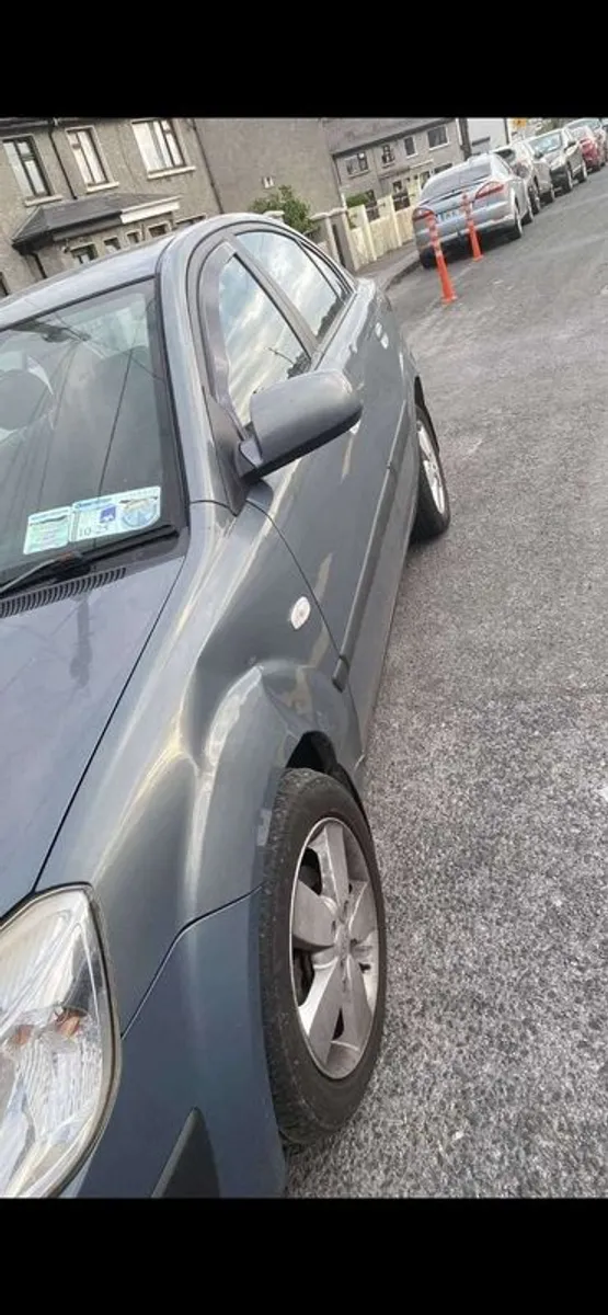 2010 Kia Rio - Image 2