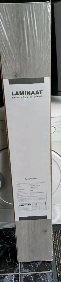 Laminate Flooring - Image 3