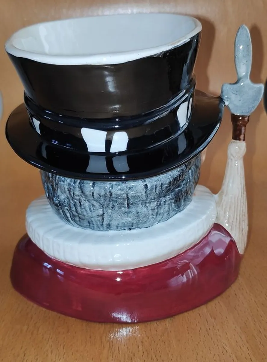 Staffordshire Large  Character Toby Jug Yeoman hand painted - Image 4