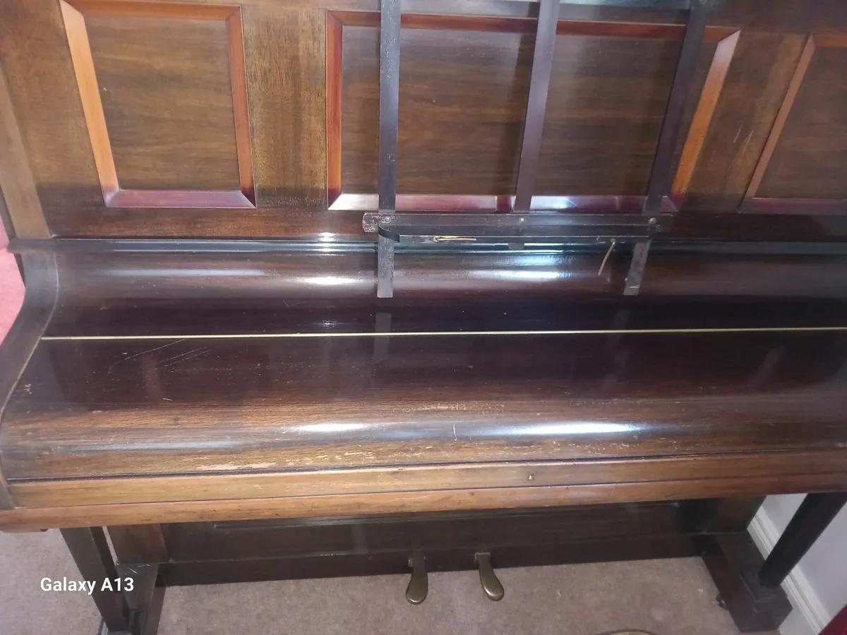 Piano - Image 2