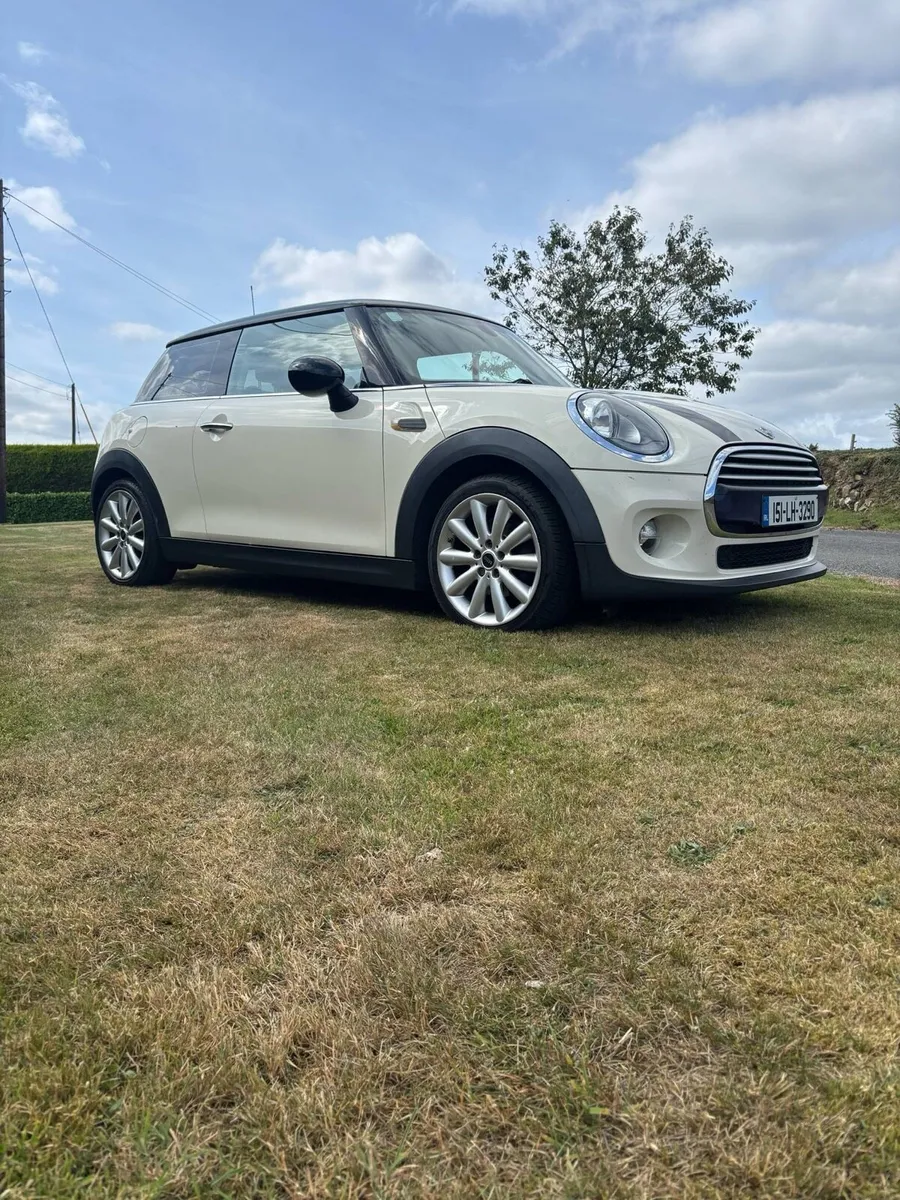151 Mini Cooper D - Image 1