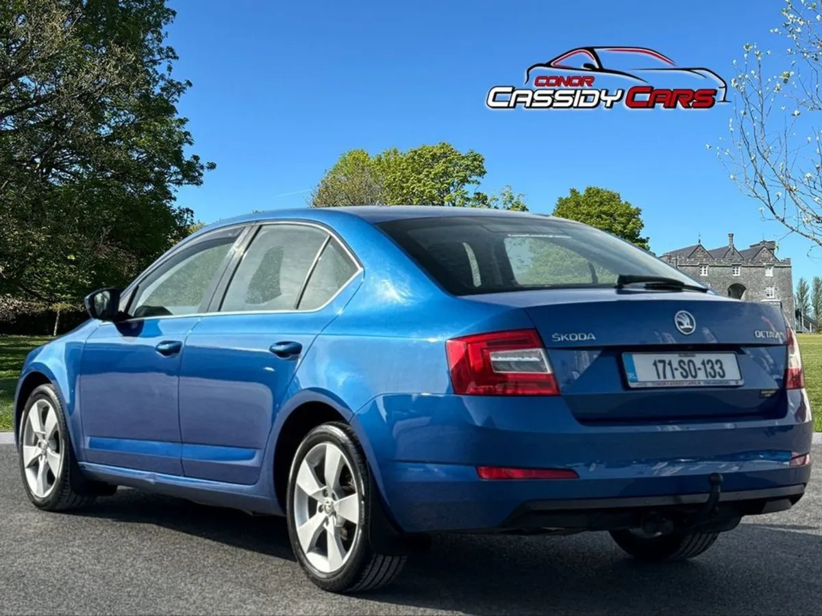 Skoda Octavia Style 1.6tdi 110HP 4DR - Image 3