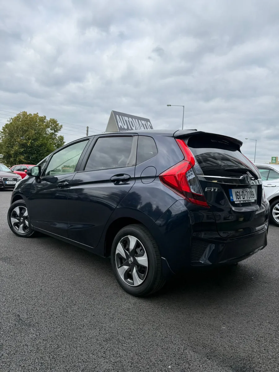2016 Honda Fit/Jazz 1.5 Hybrid auto Top Specs - Image 4