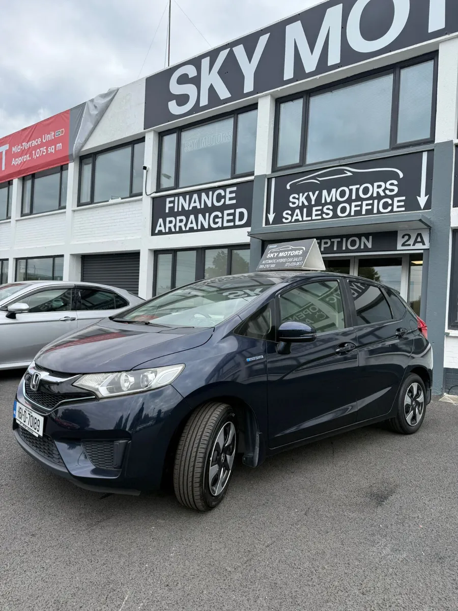 2016 Honda Fit/Jazz 1.5 Hybrid auto Top Specs - Image 2