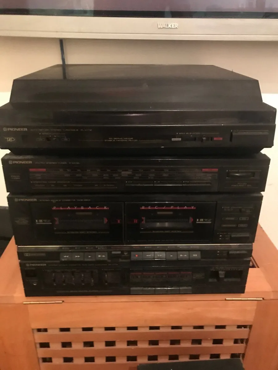 Pioneer record cd and tape player