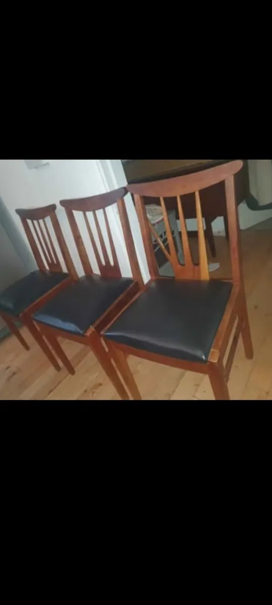 rare gplan brasilla dining chairs x3 - Image 1