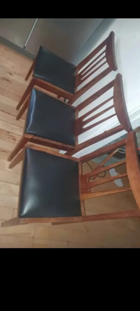 rare gplan brasilla dining chairs x3 - Image 3