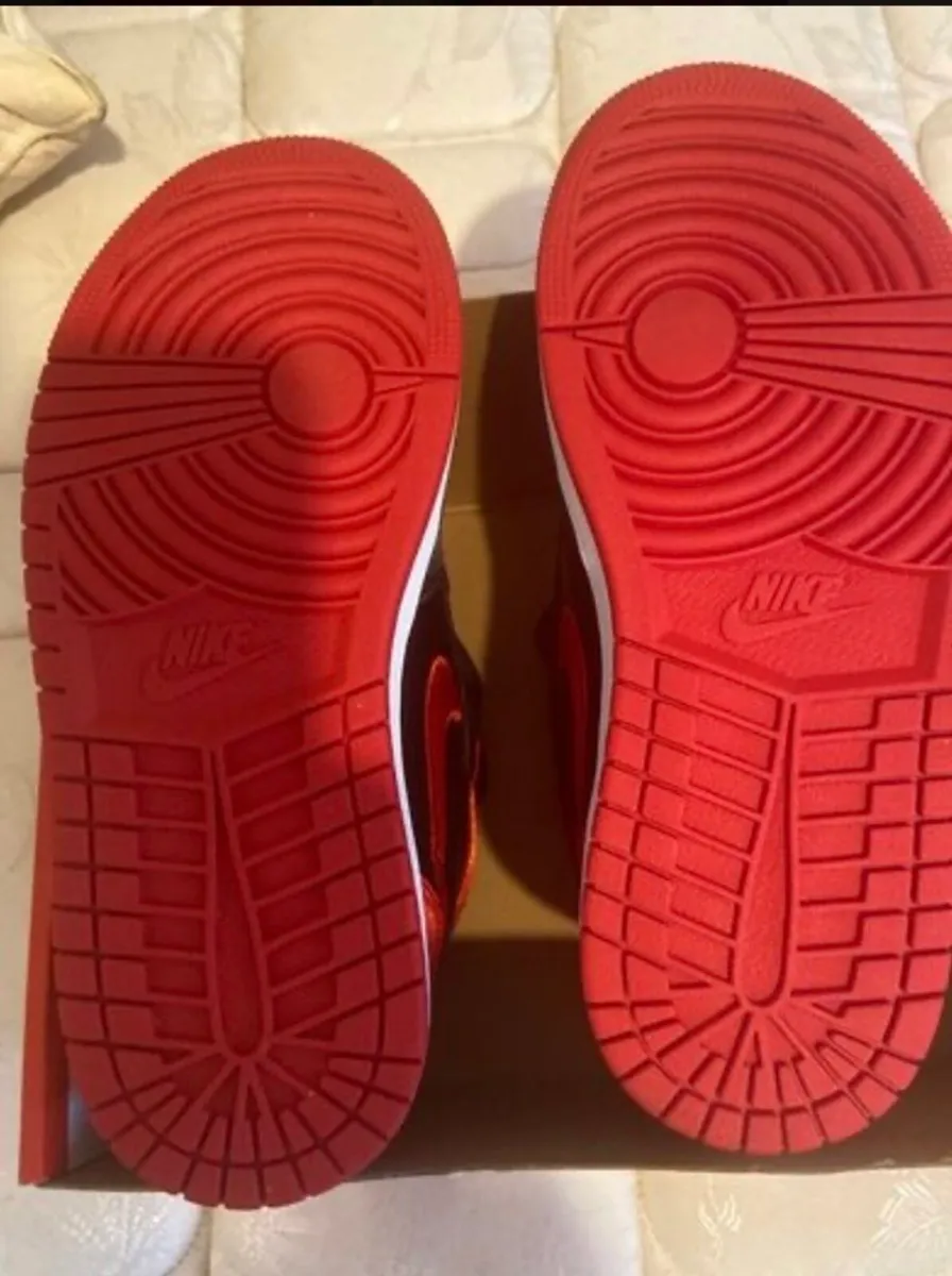 ‼️Limited Addition‼️ Air Jordan 1 Retro High - Image 4