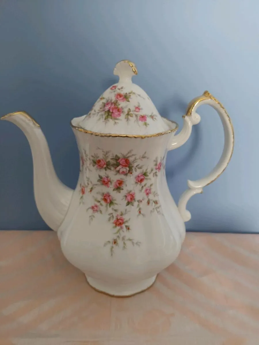 Paragon China Coffee Set - Image 3