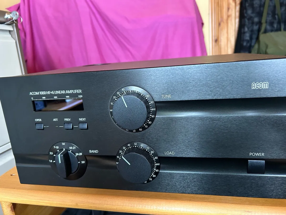Ham radio Acom 1000 as new totally mint - Image 1