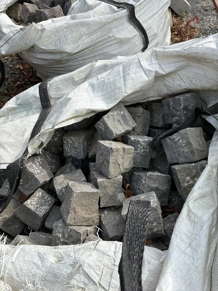 Granite Sets - Image 2