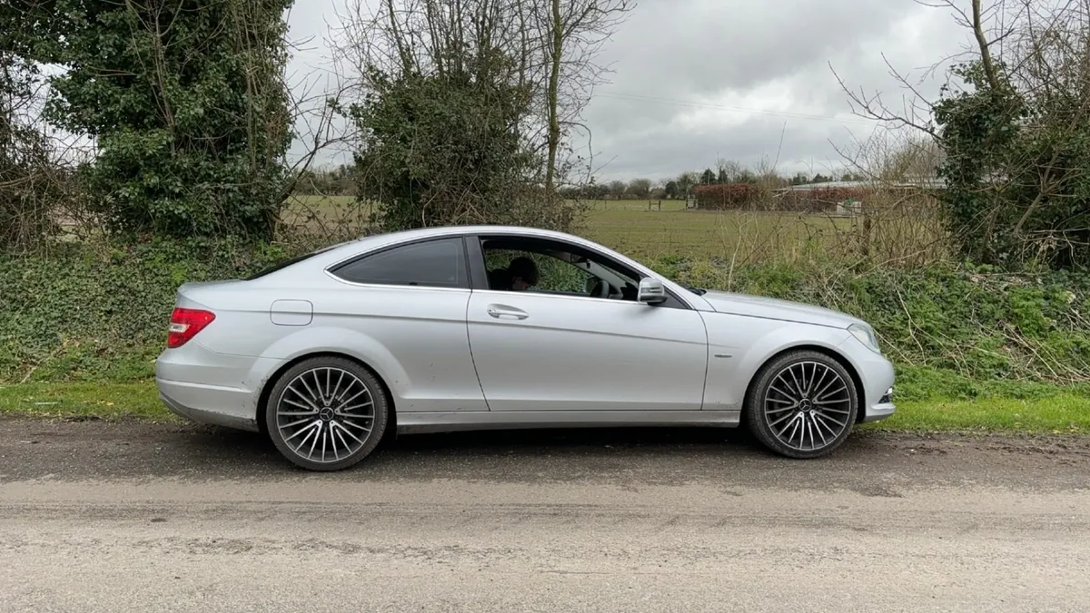 Mercedes-Benz C-Class 2013 - Image 3