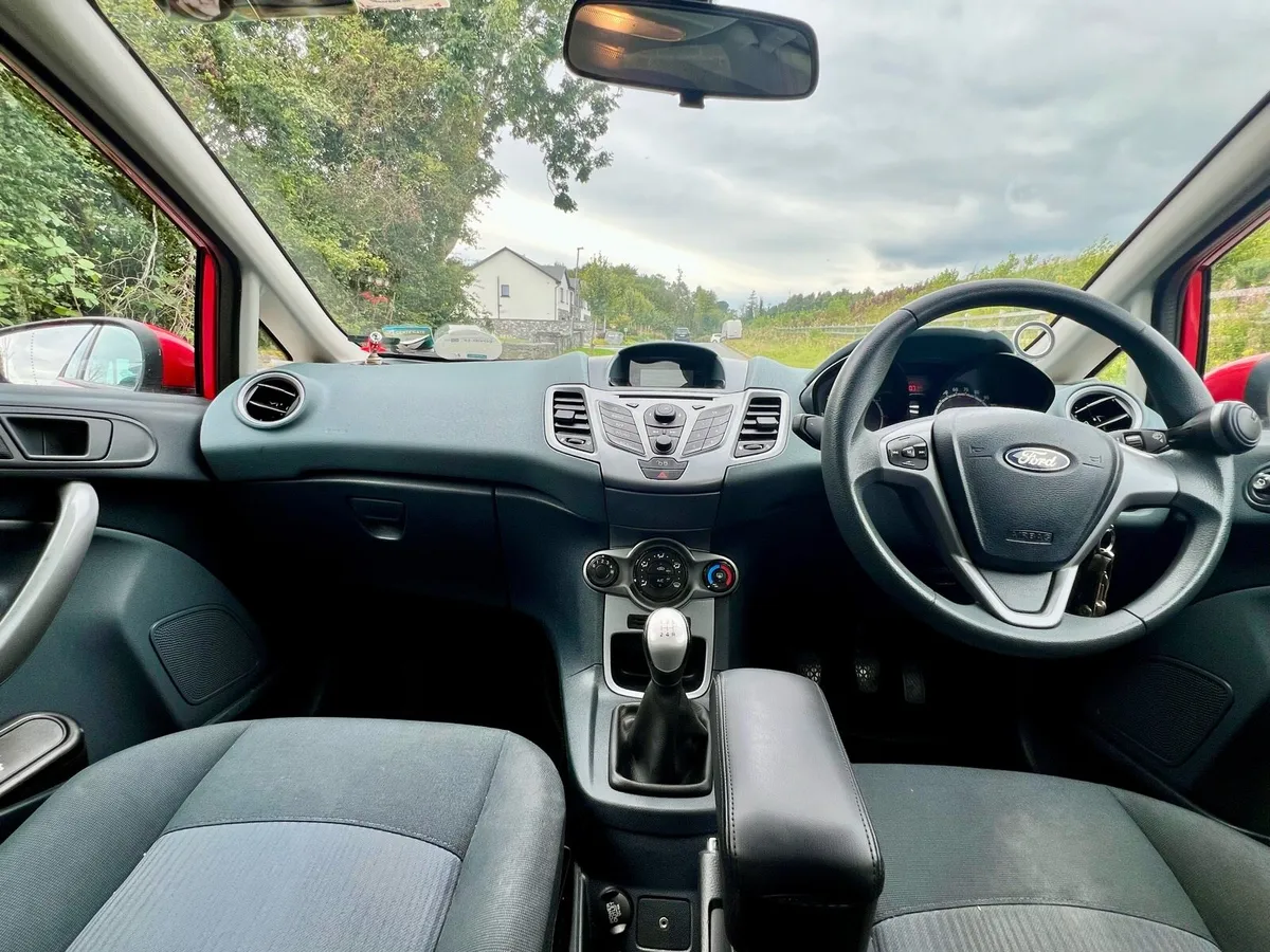 Fresh nct, Low mileage. Timing belt and Serviced. - Image 4