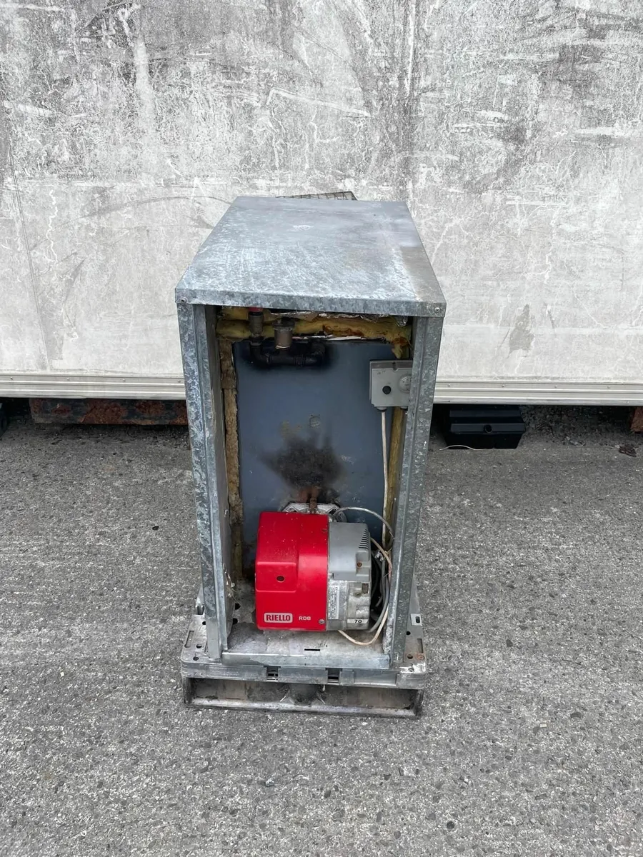 Grant 50/90 Oil Boiler - Image 3