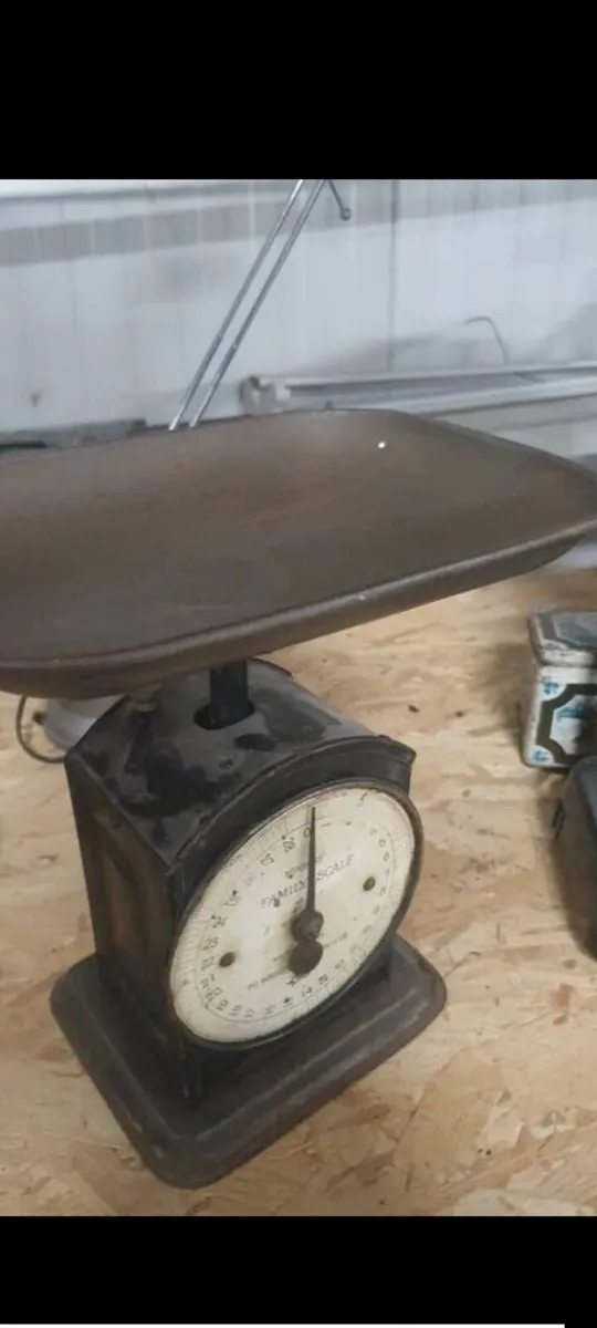 antique hughes family scales - Image 1