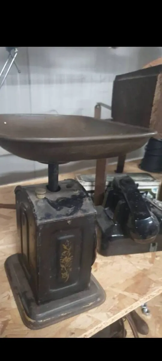 antique hughes family scales - Image 2