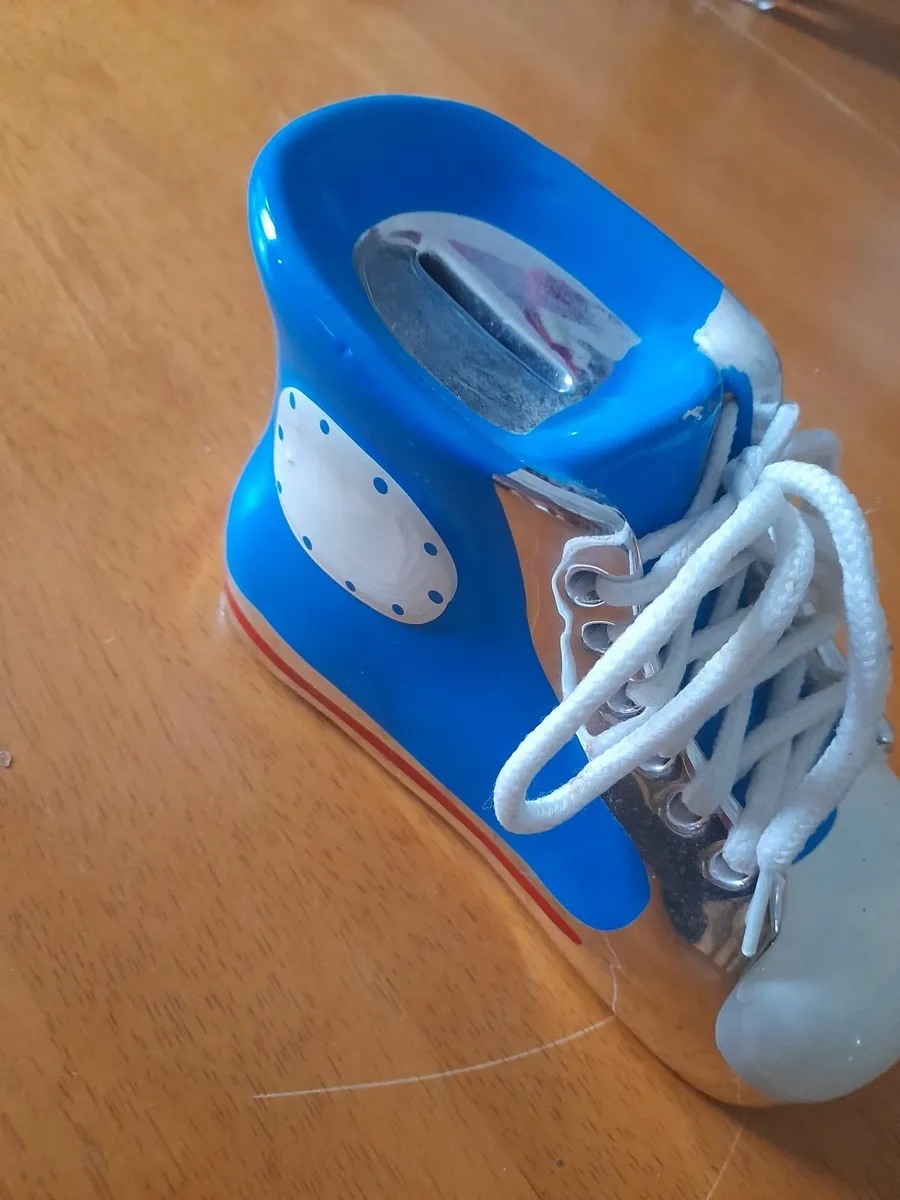 Money box - Image 1